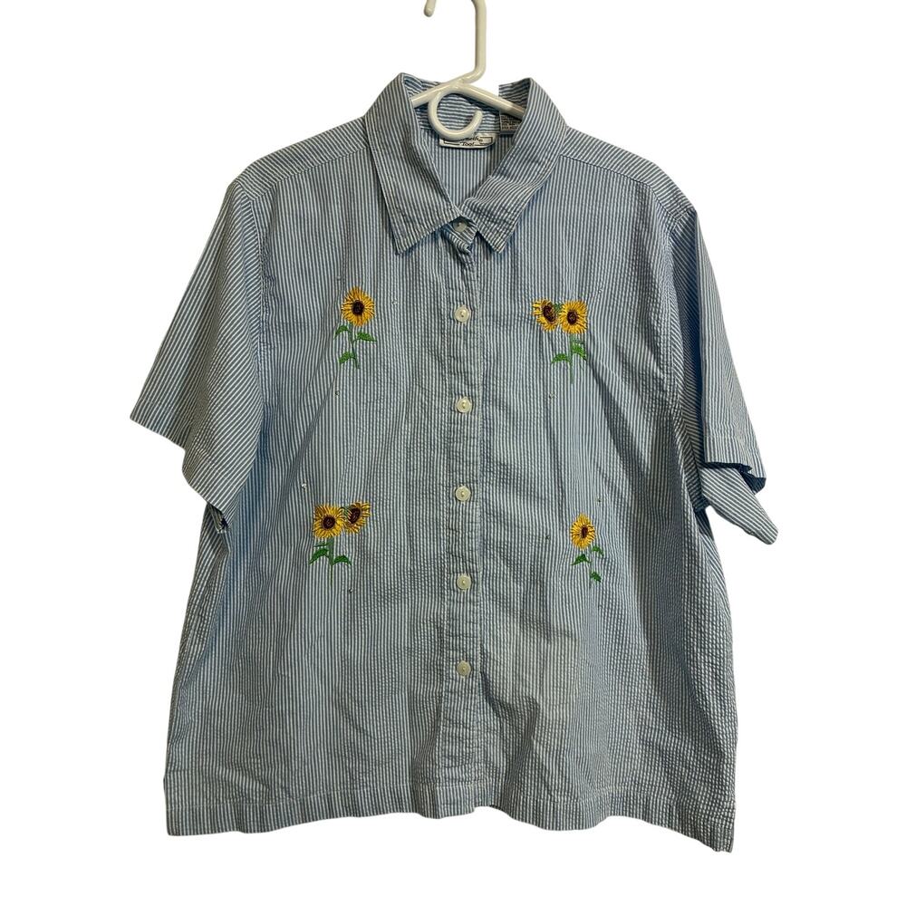 Womens 1X Blue Seersucker Sunflower Embroidered Button Shirt Cotton Cottage Core